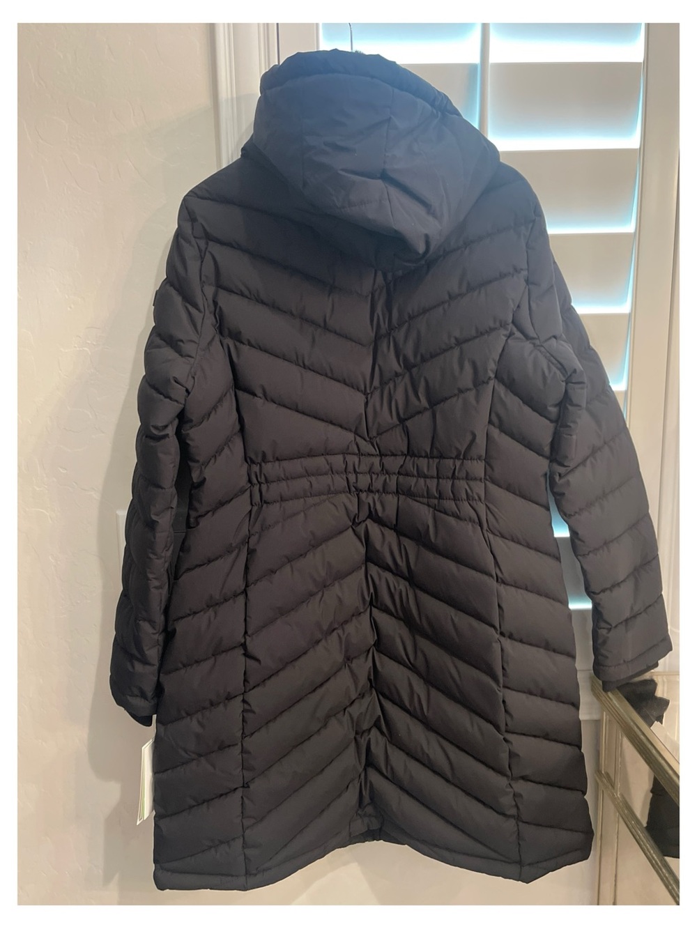 DKNY Black Quilted Hooded Long Puffer Coat - Picture 7 of 9